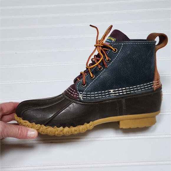 L.L. Bean Kids Bean Boots - Picture 6 of 11